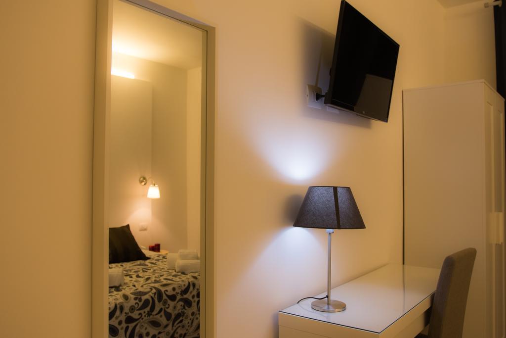De Guestibus Hotel Rome Exterior photo