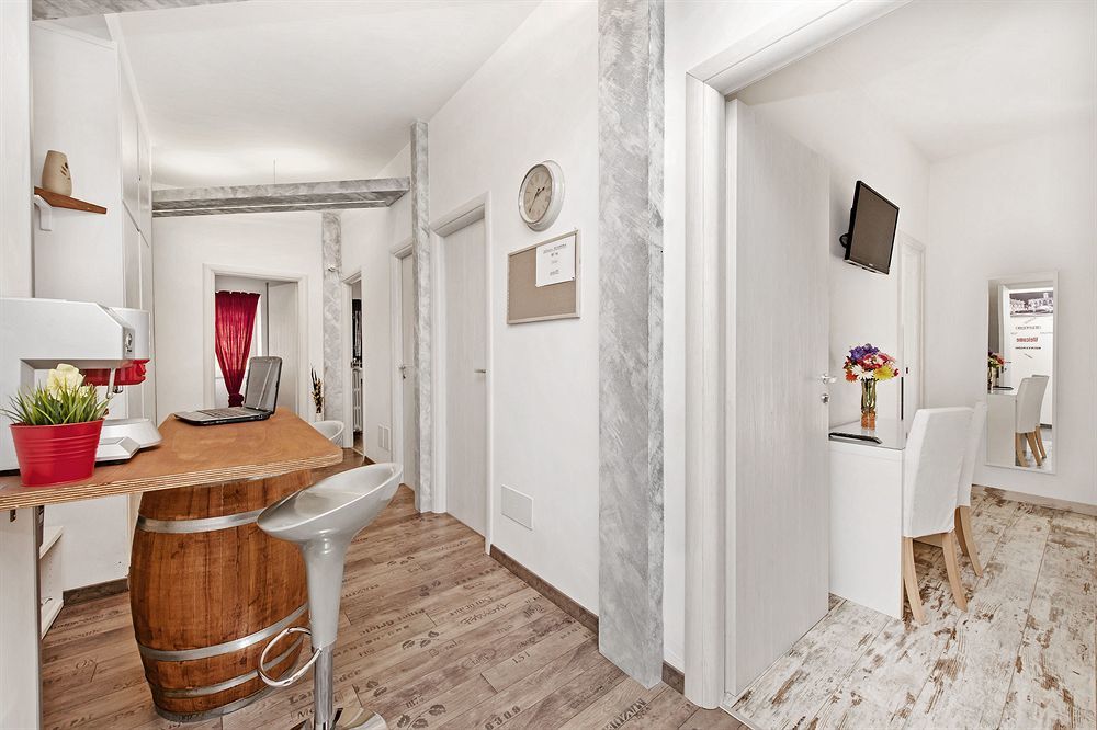 De Guestibus Hotel Rome Exterior photo